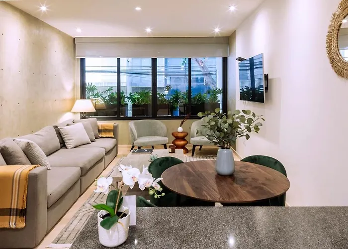 Junto A Embajada De Usa! Apartamento